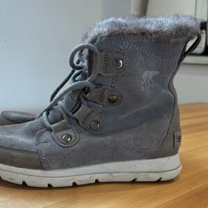 Sorel Charcoal Lace-Up Boots